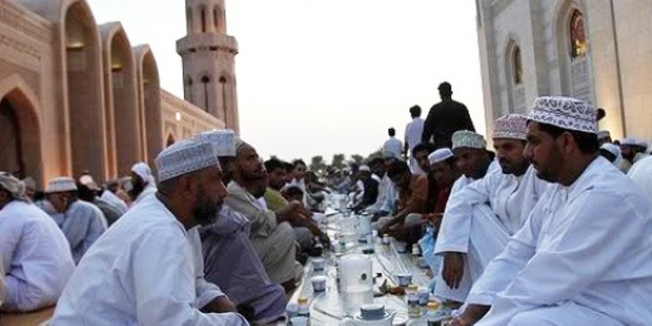 طائرة رمضانية.. «القرنقشوة والهريس والأسواق المزدحمة» عمان تودع رمضان على طريقتها