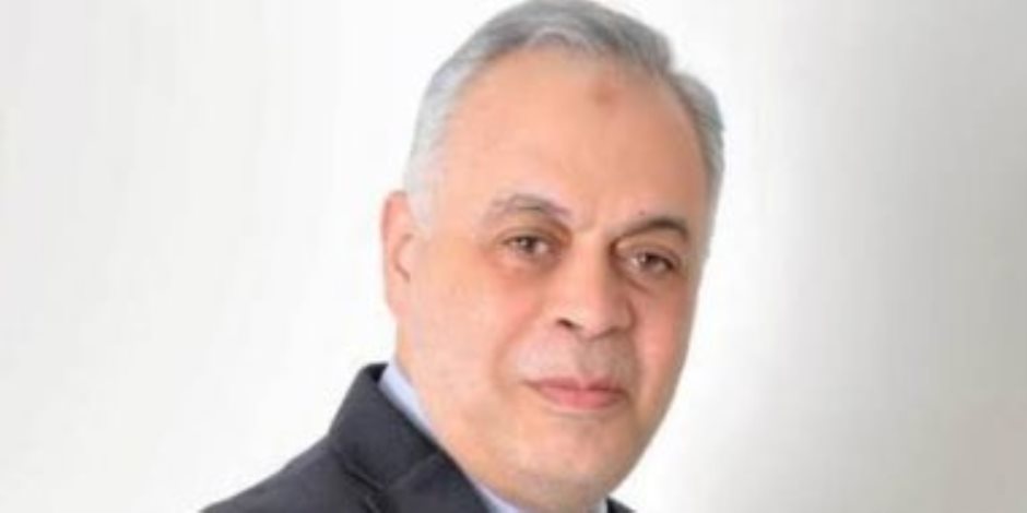 نقابة الممثلين: الأعلى للإعلام قرر إغلاق حسابات محمود المهدى زوج منة عرفة