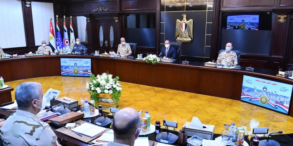 الرئيس السيسي يوجه بقيام عناصر إنفاذ القانون بإستكمال تطهير شمال سيناء من العناصر الإرهابية 