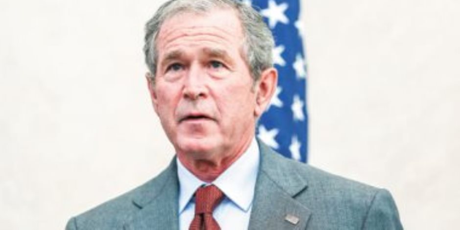 سقطة بوش تكشف فضيحة أمريكا: «غزو العراق وحشي آسف أقصد أوكرانيا»