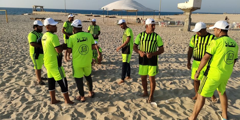 تفاصيل مبادرة " إنقاذ إنسان" على شواطئ مدينة العريش بشمال سيناء.. صور