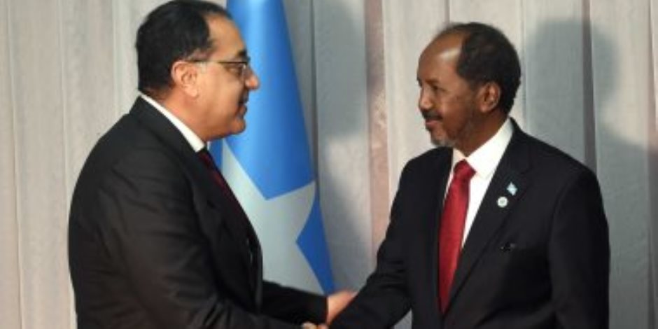رئيس الوزراء يُلقى كلمة نيابة عن الرئيس السيسي خلال مراسم تنصيب رئيس الصومال: علاقات البلدين استراتيجية وتاريخية