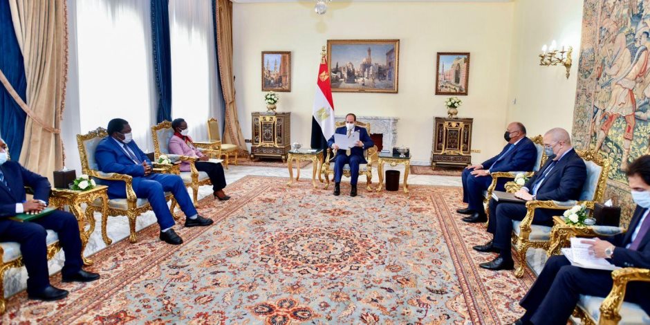 الرئيس السيسى: موقف مصر ثابت بالحفاظ على أمنها المائى وحقوقها التاريخية بمياه النيل