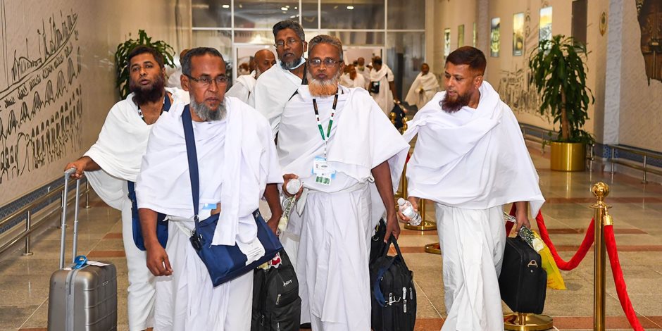 حجاج الجزائر والعراق يصلون إلى مكة المكرمة