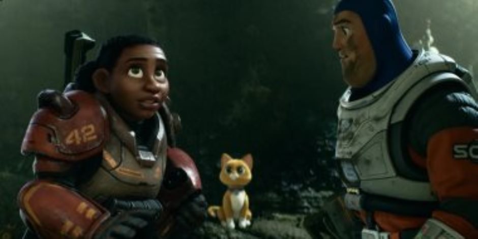 بسبب مشاهد المثلية .. ماليزيا تنضم إلى قائمة الدول التى تمنع فيلم ديزنى الجديد Lightyear