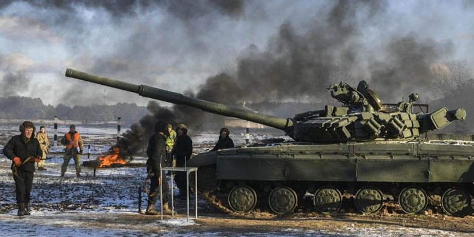 خسائر أوكرانية ضخمة بسبب استمرار الحرب.. 95 مليار دولار خسائر كييف.. ووزارة الدفاع البريطانية: وصول دفعة أولى من جنود أوكرانيين دون خبرة للتدريب