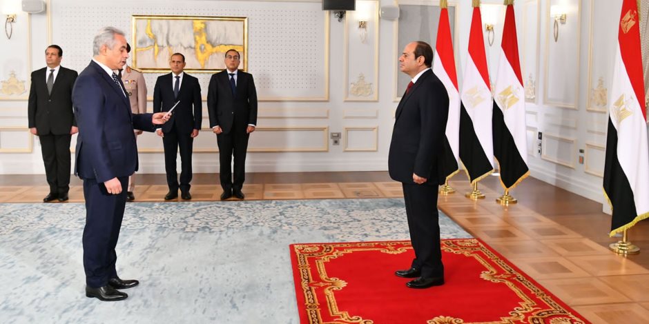 الرئيس السيسي يشهد أداء عدد من الوزراء الجُدد اليمين الدستورية