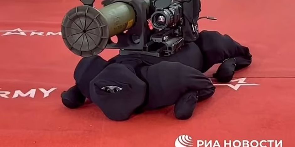 «النينجا» أحدث سلاح روسي.. كلب آلي يحمل قنابل يدوية ويدمر الدبابات