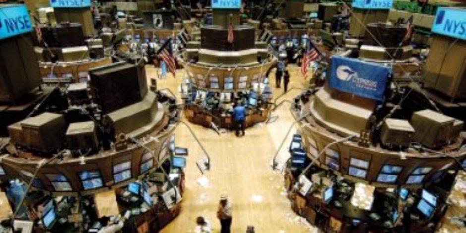 الأسهم الأمريكية توسع خسائرها والمؤشرات الثلاثة الرئيسية تهبط أكثر من 2% الأسهم الأمريكية توسع خسائرها والمؤشرات الثلاثة الرئيسية تهبط أكثر من 2%