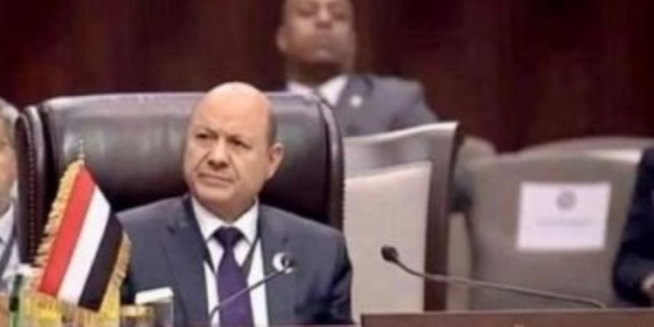 رئيس مجلس الرئاسة اليمني يعرب عن تقديره لمواقف مصر المساندة لبلاده