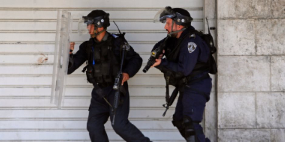 مقتل صحفى فلسطينى جراء تعرضه لإطلاق نار داخل الخط الأخضر خلال تواجده بسيارته