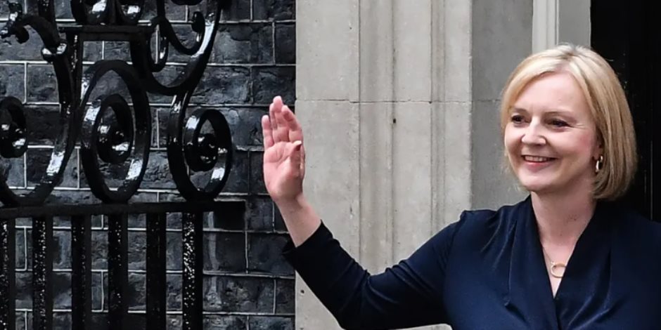 هل تنجح المحاولات البرلمانية للإطاحة بليز تراس من رئاسة وزراء بريطانيا؟