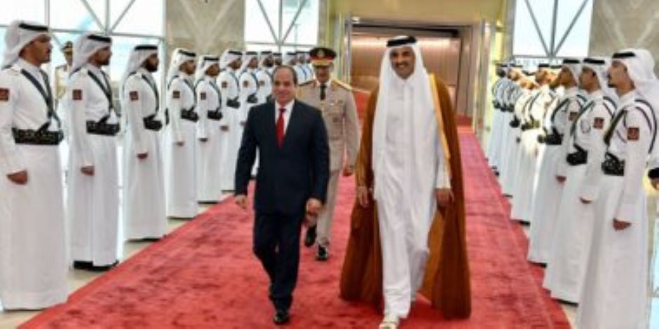 الرئيس السيسى يلتقى فى الدوحة ممثلى رابطة رجال الأعمال القطريين