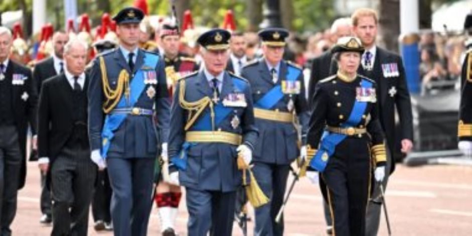 بمشاركة 2000.. وفي حضور  10 آلاف شرطى ..و5949 من العسكريين  .. أرقام هامة عن جنازة الملكة إليزابيث