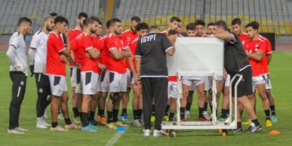 منتخب مصر يرتدي الـ"تي شيرت" الرسمي الجديد لأول مرة أمام النيجر غدًا