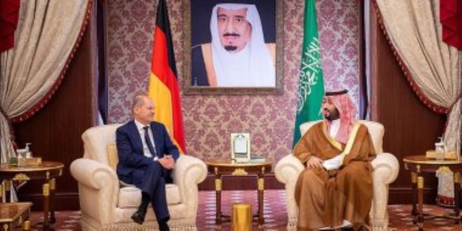 ولي العهد السعودي يبحث مع المستشار الألماني جهود تحقيق السلم الدولي