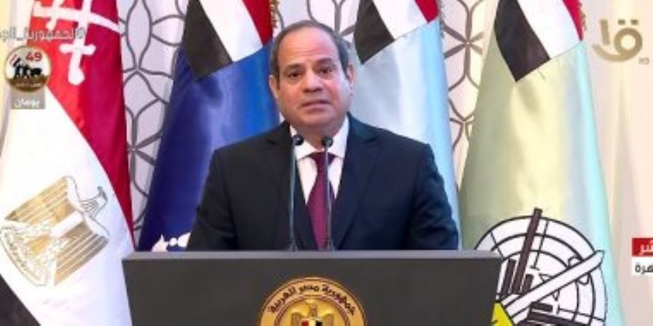 الرئيس السيسي: 6 أكتوبر يوم العزة والكرامة وإثبات مقدرة الإنسان المصرى
