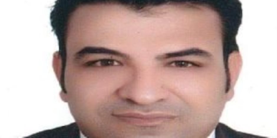 محلل اقتصادى: افتتاح الرئيس السيسى مصنع الرمال السوداء إنجاز استراتيجى للدولة محلل اقتصادى: افتتاح الرئيس السيسى مصنع الرمال السوداء إنجاز استراتيجى للدولة