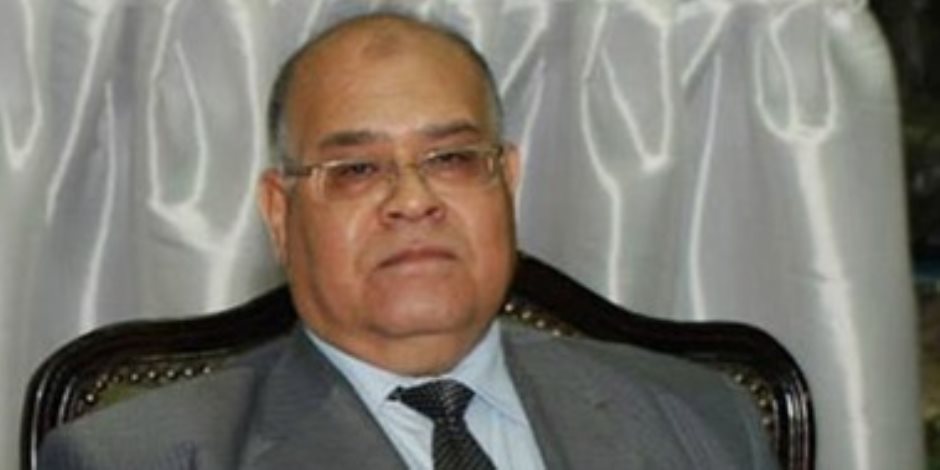 حزب الجيل: أكمل قرطام يبحث عن تصدير المشاكل والأزمات بعيدًا عن الوطنية المصرية