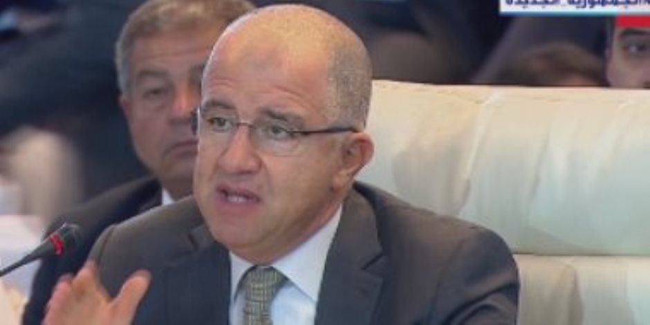 محمد السويدى: تفعيل قانون تفضيل المنتجات المصرية سيعدل الميزان التجارى محمد السويدى: تفعيل قانون تفضيل المنتجات المصرية سيعدل الميزان التجارى