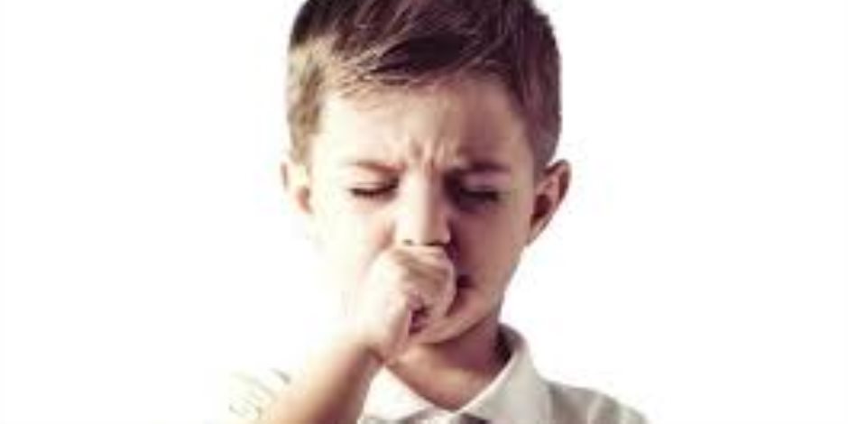 اختناق وفشل تنفسي وزرقان ... أعراض أحذر إصابة طفلك بها في حالة تناول أدوية كحة غير مناسبة للحالة