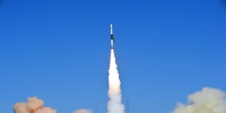 «البحوث الفلكية» يعلن سقوط الصاروخ الصيني «لونج مارش» في المحيط الهادي