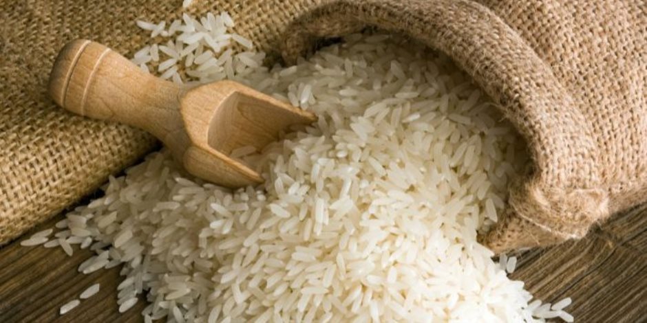 «التموين» تسمح لسلاسل تجارية ببيع كيلو الأرز بنسبة 3% كسر بـ16.5 جنيه
