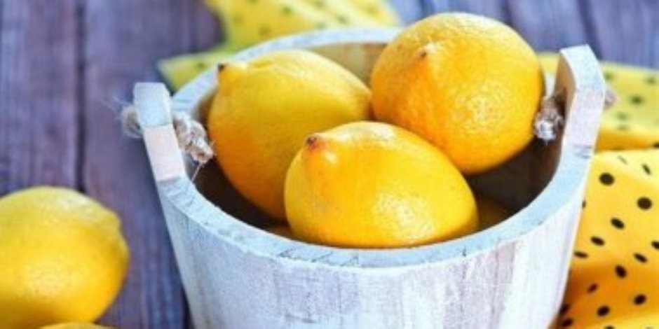 «فوائد قشر الليمون» تعزز صحة العظام وتقي من أمراض القلب