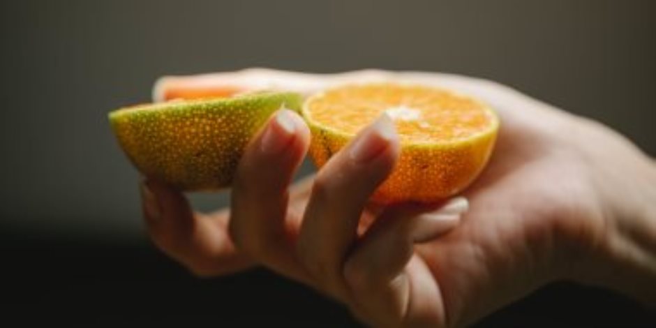 أطعمة طبيعية لمقاومة سرطان البنكرياس.. منها الليمون والثوم