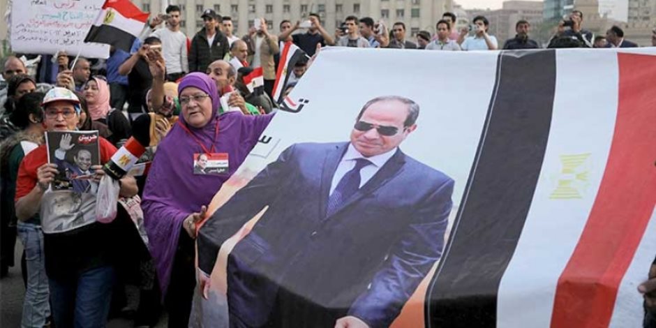 قائد مسيرة تمكين المصريات.. 8 سنوات من القفزات التاريخية للمرأة في عهد الرئيس السيسي