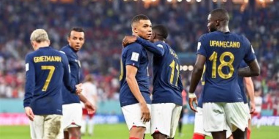 فرنسا أول المتأهلين لدور الـ 16 في كأس العالم 2022