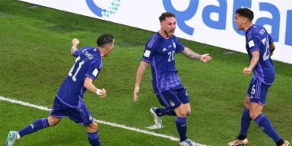 منتخب الأرجنتين يفوز على بولندا ويتأهلان لدور الـ16 في مونديال قطر