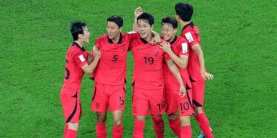 كوريا الجنوبية تخطف البرتغال بثنائية وتتأهل للدور الـ16 على حساب أوروجواي