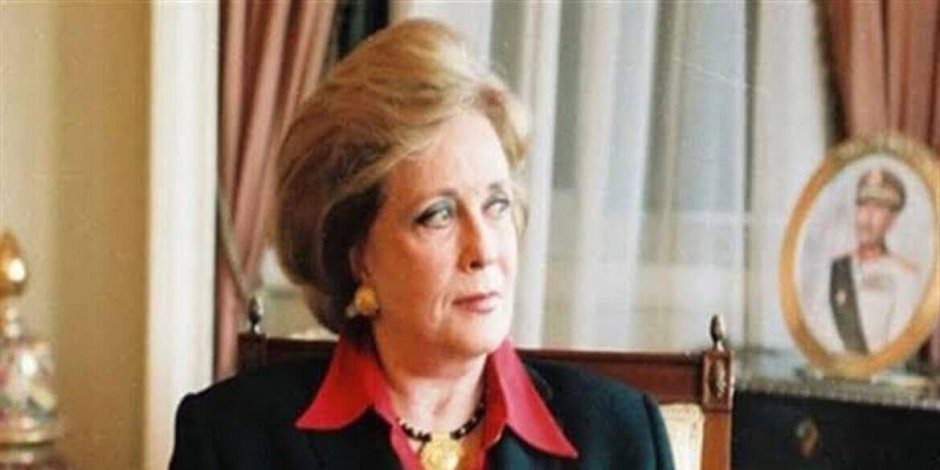 وفاة السيدة عائشة السادات شقيقة الرئيس الراحل أنور السادات