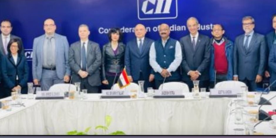 وزير الاتصالات يدعو الشركات الهندية للاستثمار فى قطاع التكنولوجيا المصرى