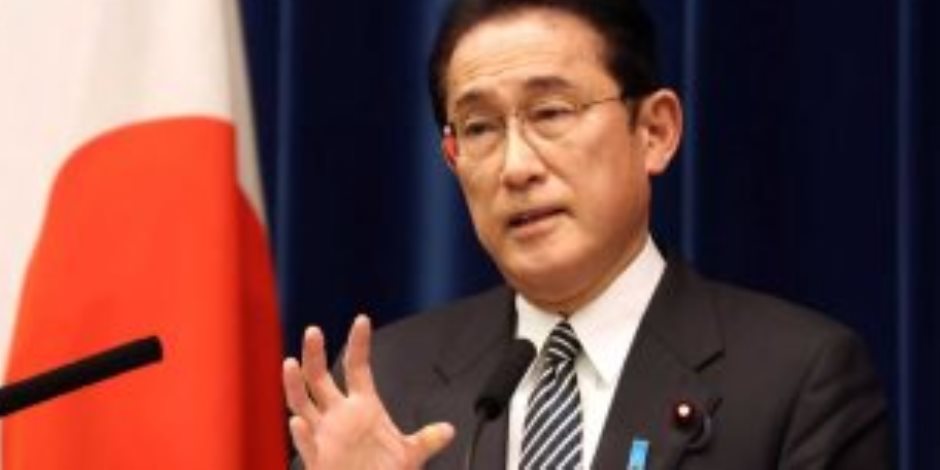 استجواب رئيس حكومة اليابان بسبب شراء نجله هدايا تذكارية للوزراء نيابة عن والده