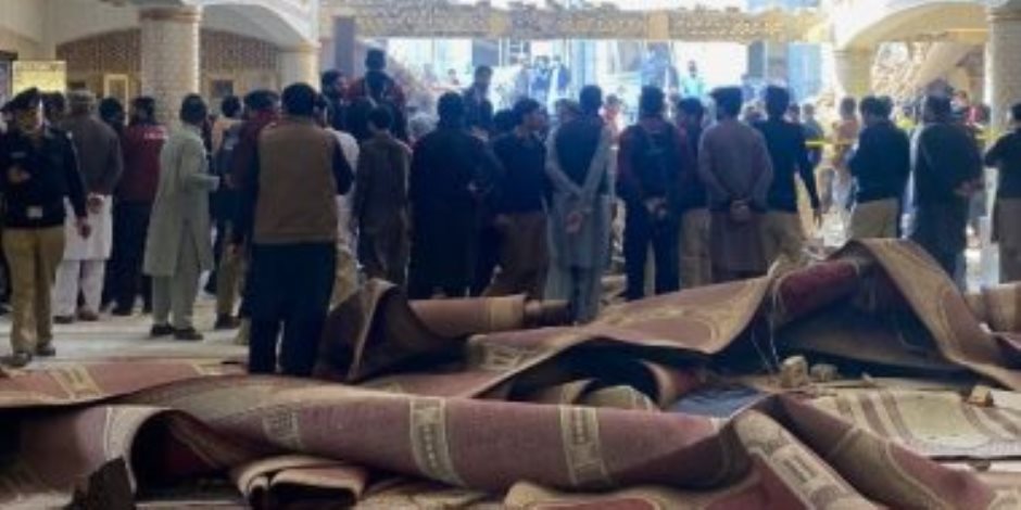 93 قتيلا.. ارتفاع عدد ضحايا التفجير الانتحارى فى مسجد بيشاور بباكستان