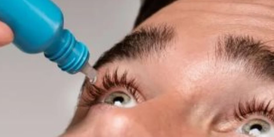 "FDA" تحذر من قطرة عين هندية تسبب الالتهابات والعمى بسبب بكتيريا نادرة