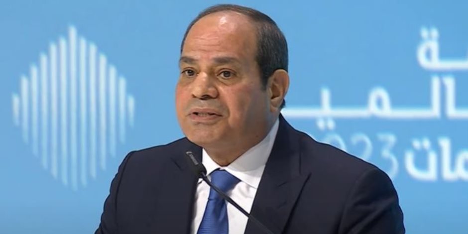 الرئيس السيسي من الإمارات: مصر تحتاج إلى تريليون دولار كل سنة