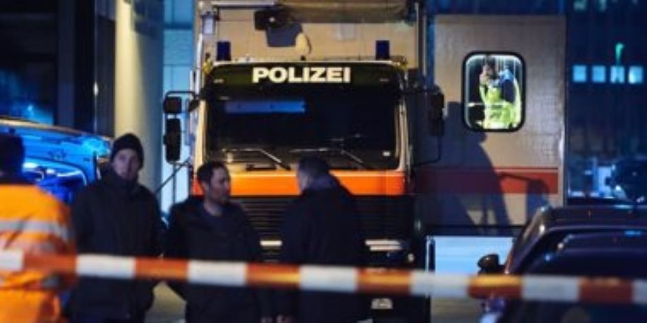 الشرطة السويسرية تغلق ساحة البرلمان بسبب سيارة مشبوهة