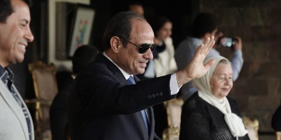الرئيس السيسي يلبى حلم شباب برنامج كابيتانو مصر بحضوره المباراة النهائية