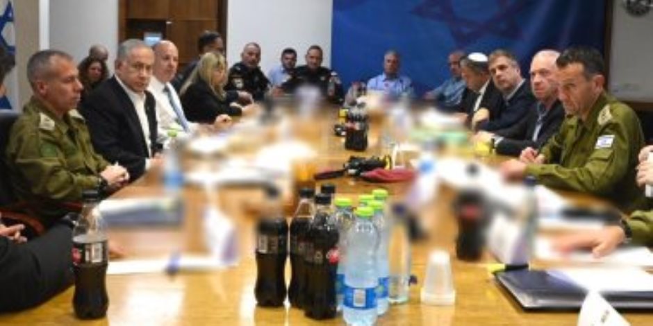إعلام إسرائيلى: الكابينت يبحث توجيه ضربة لقطاع غزة ولبنان بشكل متزامن إعلام إسرائيلى: الكابينت يبحث توجيه ضربة لقطاع غزة ولبنان بشكل متزامن