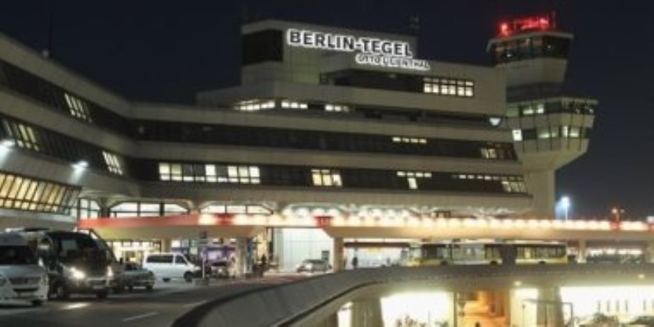إلغاء جميع رحلات المغادرة بمطار برلين الإثنين المقبل بسبب إضراب موظفى الأمن
