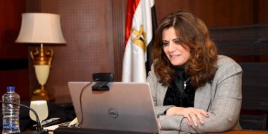 وزيرة الهجرة: جسر جوى لإجلاء المصريين بالسودان على مدار 4 أيام