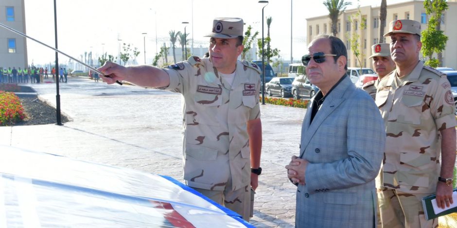 لقطات من جولة الرئيس السيسي داخل الأكاديمية العسكرية المصرية بالعاصمة الإدارية (صور)