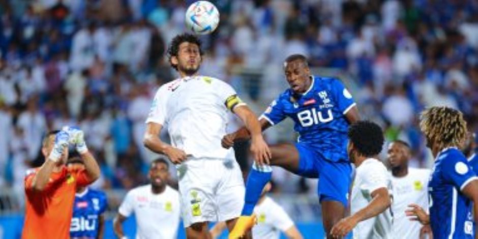 بمشاركة حجازي.. الهلال يخطف تعادلا مثيرا من الاتحاد فى الدوري السعودي. فيديو