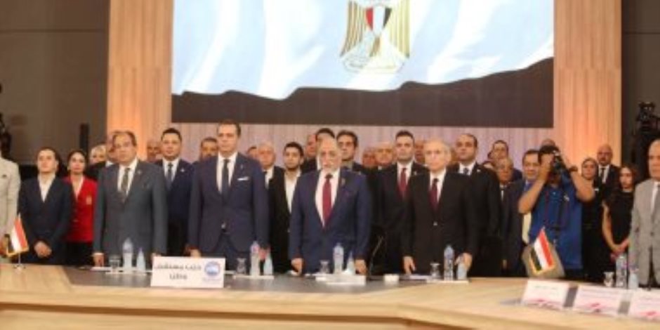 حماة وطن بملتقى الأحزاب السياسية: الرئيس السيسى نقل مصر من "لا دولة" إلى "دولة"