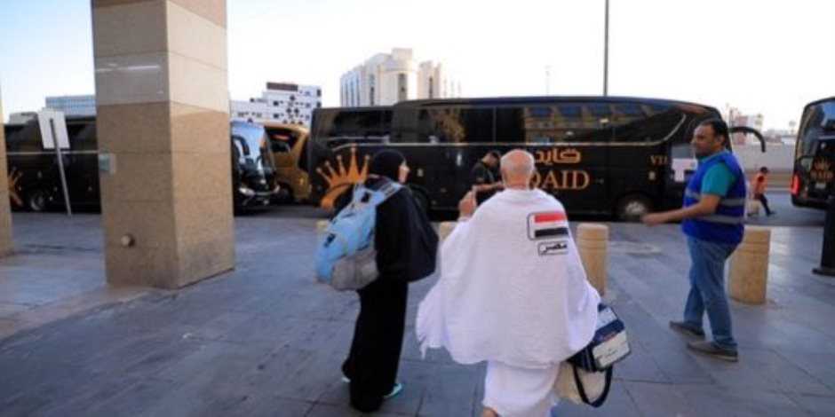 وزارة الداخلية: تفويج حجاج القرعة من المدينة المنورة إلى مكة المكرمة لإستكمال أداء مناسك الحج