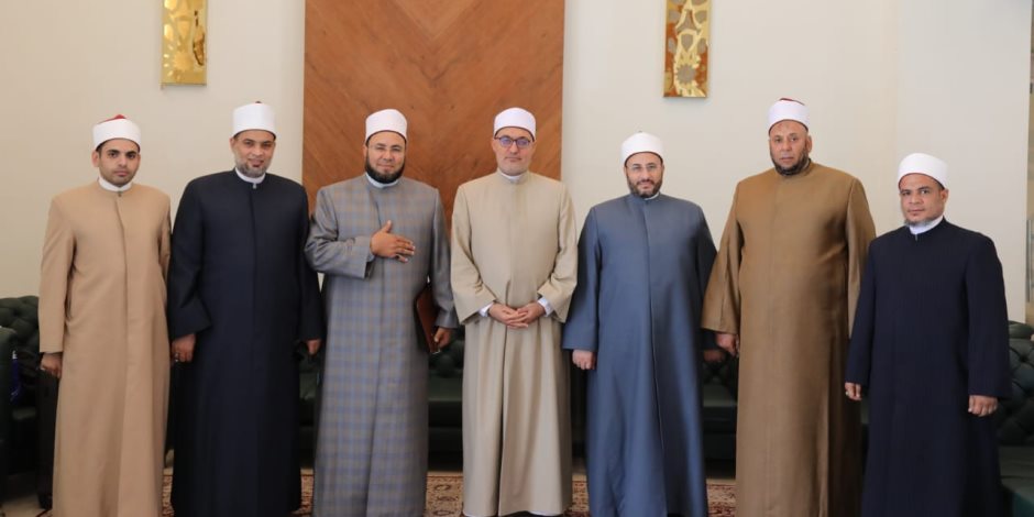 البحوث الإسلامية يوجه قافلة لتنفيذ برنامج توعية مع الجمهور في محافظة الأقصر