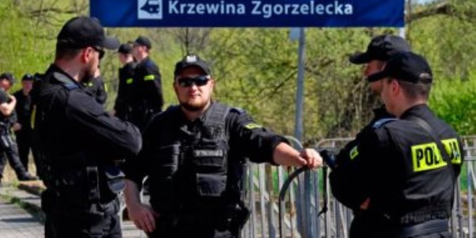 الحكومة البولندية تخطط لإجراء استفتاء شعبي لاتخاذ قرار بشأن "قبول المهاجرين"